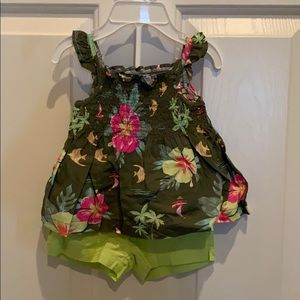 Baby tank top blouse and shorts